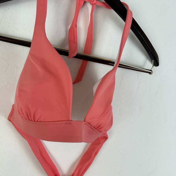 Victoria's Secrets Bra Size Medium Pink - Picture 7 of 9